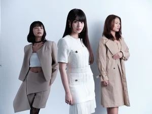 Vietnamese Celebrities Tuan Tran, Quoc Khanh, and Hong Thanh Showcase Stylish Outfits - image 10