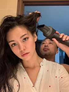 A Look Into the Romantic Relationship Between Director Quang Dung and His Singer Girlfriend - image 5