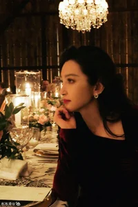 Li Bingbing Shines at New York Fashion Week with Ageless Elegance - image 6