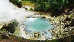 10 Dreamy Spring Destinations in Europe for Your Next Vacation - image 7