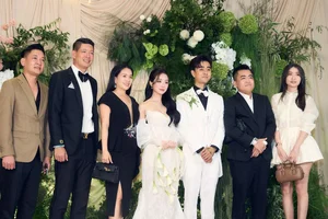 Chi Pu and Top Vietnamese Celebrities Attend Rapper Dat G's Wedding - image 0