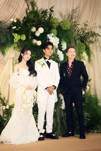 Chi Pu and Top Vietnamese Celebrities Attend Rapper Dat G's Wedding - image 2