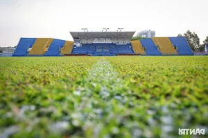 Lush Green Pitch at Go Dau Stadium Ready for Vietnam's Matches Against Cambodia and Laos - image 11