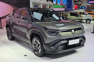 Suzuki e VITARA 2025 Debuts: The Future of Electric SUVs and Global Market Potential - image 2