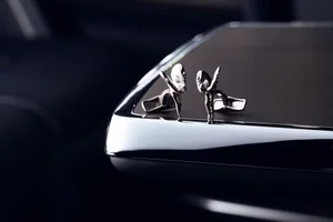 Ultra-Luxury Rolls-Royce Ghost Savile Row Edition Unveiled - image 9