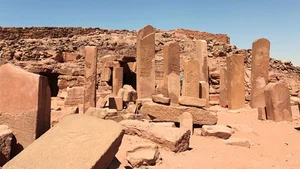Mysterious 3,800-Year-Old Inscriptions in Ancient Egyptian Mine Astonish Scientists - image 1
