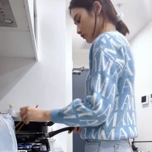 Miss World Vietnam Y Nhi Shines as an International Student Abroad - image 3