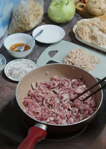 Discovering Canh Thang Muc: The Rare and Sophisticated Traditional Hanoi Dish Nearly Lost to Time - image 9