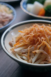 Discovering Canh Thang Muc: The Rare and Sophisticated Traditional Hanoi Dish Nearly Lost to Time - image 2