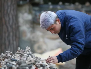 Vietnam National Football Team Explores Ancient Thousand-Year-Old Temple in South Korea - image 8
