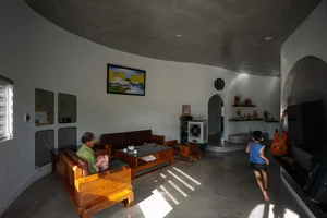 Tat Vien House: A Beautiful One-Story Home in Quang Nam for Three Generations - image 11
