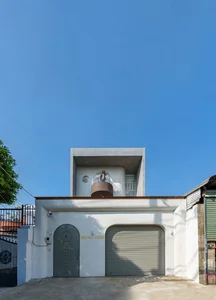 Stunning 200-Square-Meter Townhouse Inspired by Mountain Light Clefts - image 16