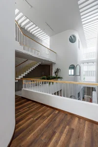 Stunning 200-Square-Meter Townhouse Inspired by Mountain Light Clefts - image 15