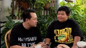 From Chart-Topping Hits to TikTok Fame: Why the Voice Behind 'Anh Sao Va Bau Troi' Changed Career Paths - image 1