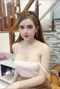 Radiant Vietnamese Girls: Celebrating Natural Angelic Beauty - image 25