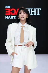 Vietnamese Celebrity News: Ngoc Ha Speaks Out and Phuong Nga's Emotion - image 21
