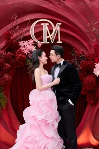 Vietnamese Celebrity News: Ngoc Ha Speaks Out and Phuong Nga's Emotion - image 49