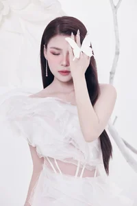 Minh Trieu Flaunts Sun-Kissed Glow in Latest Summer Bikini Collection - image 1