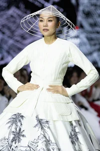 Nam Em Brings Traditional Western Vietnamese Wedding Culture to the Runway - image 2