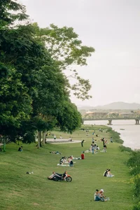 Discover the Cinematic Beauty of Hue’s Perfume River Riverside Spot - image 4