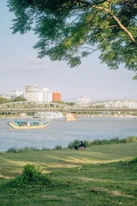 Discover the Cinematic Beauty of Hue’s Perfume River Riverside Spot - image 0