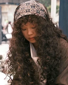 Trendy Hippie Hairstyles for a Bold and Unique Look - image 9