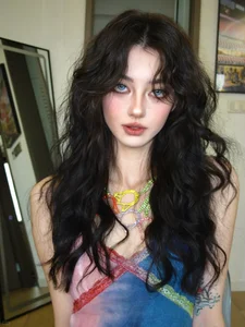 Trendy Hippie Hairstyles for a Bold and Unique Look - image 7