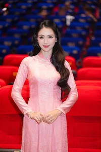 Culinary Journey Through Bac Ninh: The Hometown of Singer Hoa Minzy - image 1