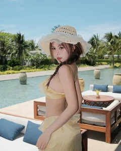 TikTok Star Ngan Ha Welcomes Summer with Stunning Bikini Gallery - image 1