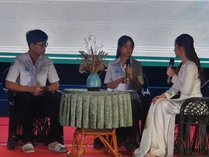 Inspiring Stories of Students Overcoming Adversity Through Education - image 1