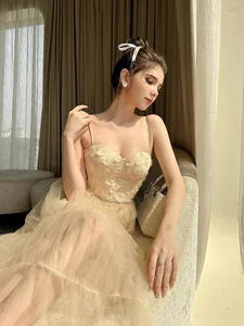 Stunning 21-Year-Old Vietnamese-Australian Model Takes Social Media by Storm - image 2