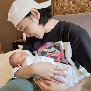 Super Junior's Sungmin Welcomes First Son Sharing Adorable Photos - image 0
