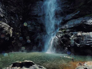 Conquering Hang Te Cho: Trekking Through the 'Four Great Death Traps' of Vietnam - image 4