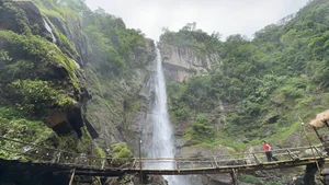 Conquering Hang Te Cho: Trekking Through the 'Four Great Death Traps' of Vietnam - image 3