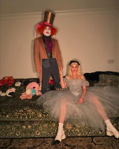 Iconic Celebrity Halloween Transformations: Best Hollywood Spooky Season Costumes - image 1