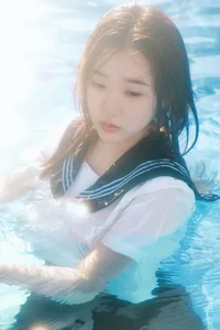 YiTuYu Art Language Vol.10555 Featuring Xiao He Yi: A Stunning 26P Visual Photography Collection - image 12
