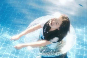 YiTuYu Art Language Vol.10555 Featuring Xiao He Yi: A Stunning 26P Visual Photography Collection - image 13