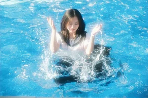 YiTuYu Art Language Vol.10555 Featuring Xiao He Yi: A Stunning 26P Visual Photography Collection - image 19