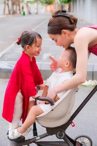 Lisa and Leon: The Playful Twins of Ho Ngoc Ha and Kim Ly - image 13