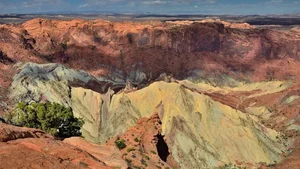 Scientists Solve the Mystery of the Navel-Shaped Rock Structure - image 4