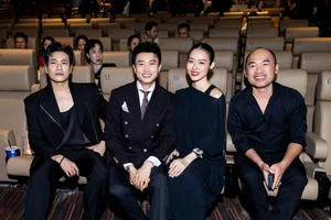 Oc Muon Hon Movie Premiere: Vietnamese Stars Shine on the Red Carpet - image 1