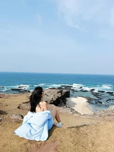 Ageless Supermodel Anh Thu Stuns in Bold Beach Bikini Photoshoot - image 3
