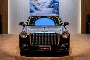 Middle Eastern Tycoon Acquires Rare Hongqi Guoli for Over $1.5 Million - image 10
