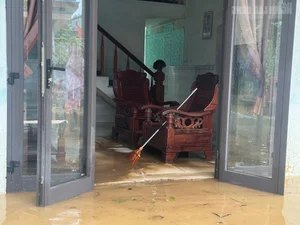 Da Nang Midnight Floods: Communities Struggle After Sudden Devastation - image 6