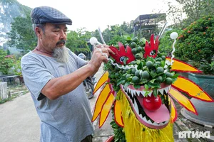 Unique Dragon-Shaped Kumquat Trees: A Masterpiece by a Hanoi Artisan for the Lunar New Year - image 2