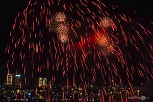 China and Finland Face Off in Spectacular Han River Fireworks Competition - image 9