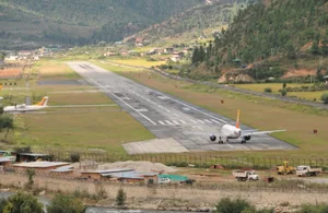 Extreme Aviation: Exploring the World’s Most Challenging Airports for Pilots - image 1