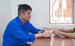 Controversy Surrounds 'Street Knight' Nguyen Thanh Hai Over Allegations of Staged Rescue Operations - image 0