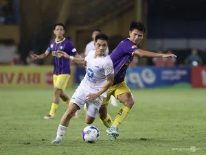 Hanoi FC Players React to Japanese Coach After Dramatic Nam Dinh Match - image 7