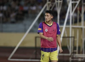 Hanoi FC Players React to Japanese Coach After Dramatic Nam Dinh Match - image 1